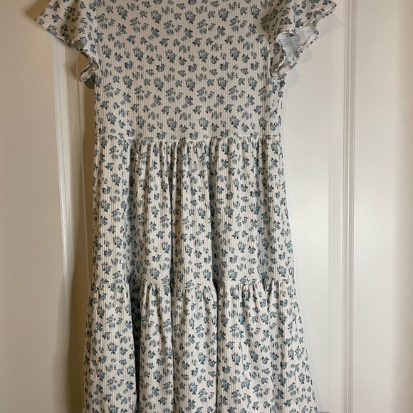See you Monday white blue flowers dress size M - Picture 4 of 4
